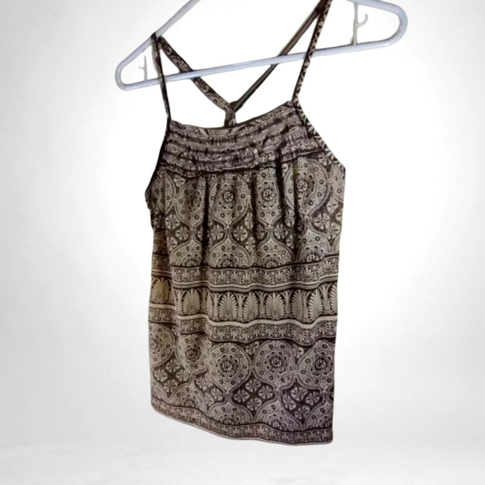 Exhilaration cross back tank top. Size medium. In like new condition c135​​​​​​